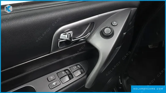 KGM - SSANGYONG KORANDO 4WD TX 9-SEATER