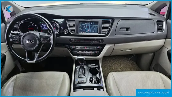 KIA CARNIVAL 9-SEATER PRESTIGE
