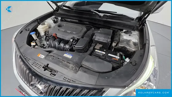 HYUNDAI GRANDEUR HG240 MODERN