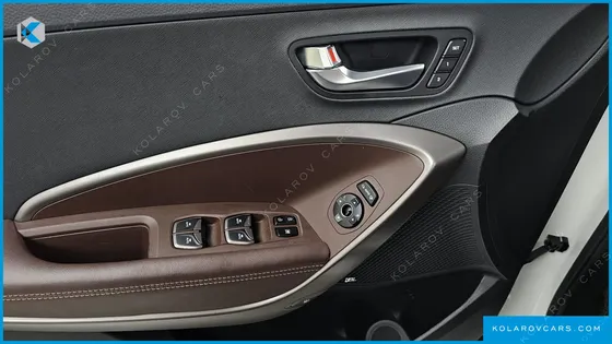 HYUNDAI MAXCRUISE GAS 3.3 4WD