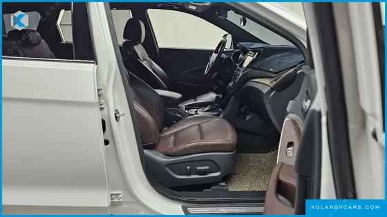 HYUNDAI MAXCRUISE GAS 3.3 4WD