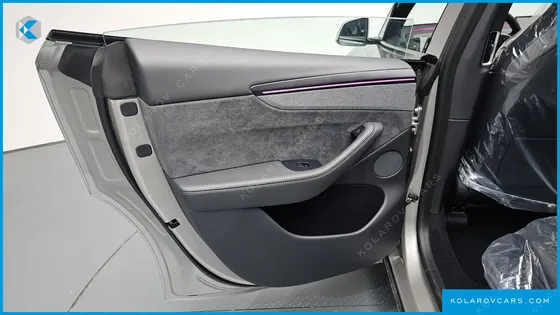 TESLA MODEL Y L LONG RANGE AWD
