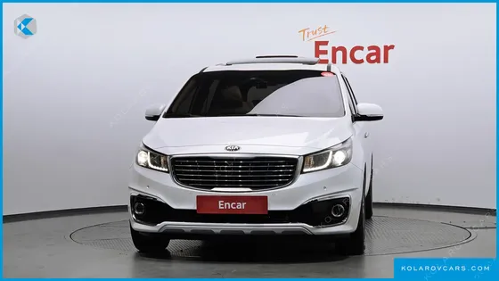 KIA CARNIVAL 9-SEATER NOBLESSE