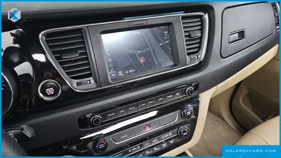 KIA CARNIVAL 9-SEATER NOBLESSE