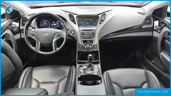 HYUNDAI GRANDEUR HG240 MODERN
