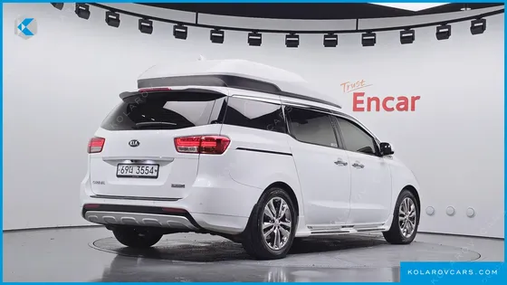 KIA CARNIVAL 9-SEATER HI-LIMOUSINE