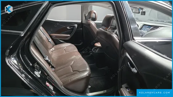 HYUNDAI GRANDEUR HG240 MODERN