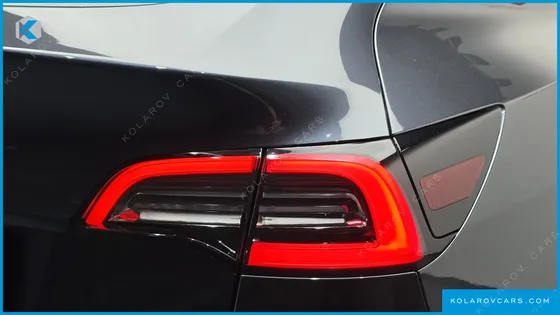 TESLA MODEL Y RWD