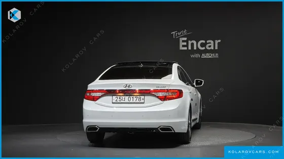 HYUNDAI GRANDEUR HG240 MODERN COLLECTION