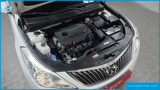 HYUNDAI GRANDEUR HG240 MODERN COLLECTION