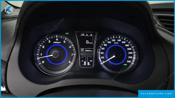 HYUNDAI GRANDEUR HG240 MODERN COLLECTION