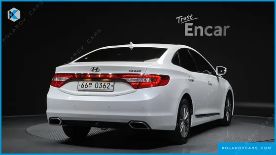 HYUNDAI GRANDEUR HG240 MODERN