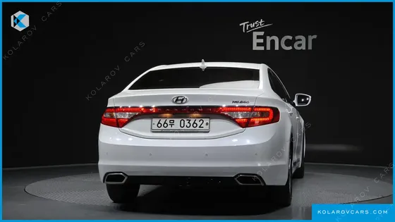 HYUNDAI GRANDEUR HG240 MODERN