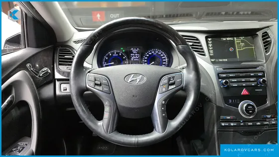 HYUNDAI GRANDEUR HG240 MODERN