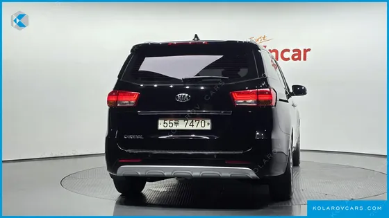 KIA CARNIVAL 9-SEATER NOBLESSE SPECIAL