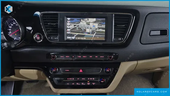 KIA CARNIVAL 9-SEATER NOBLESSE SPECIAL