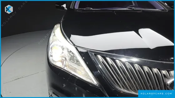 HYUNDAI GRANDEUR HG240 MODERN