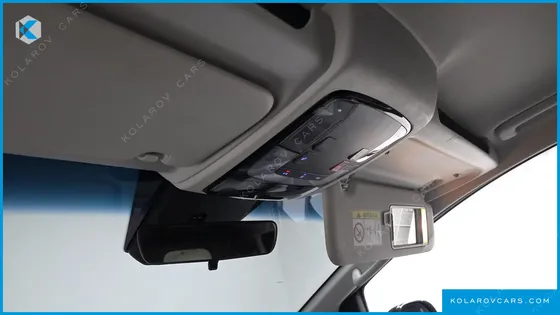 HYUNDAI STARIA L3.5 CARGO 5-SEATER