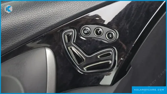 HYUNDAI GRANDEUR HG300 EXCLUSIVE