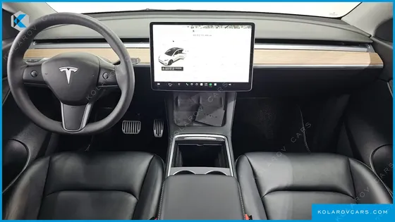 TESLA MODEL Y LONG RANGE AWD