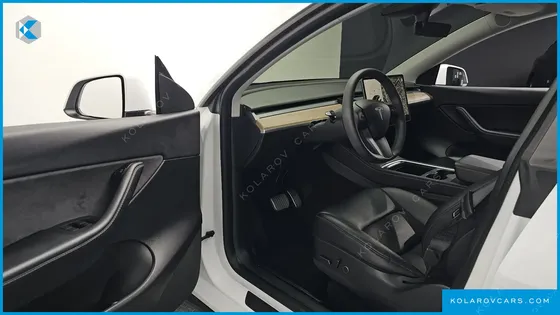 TESLA MODEL Y LONG RANGE AWD