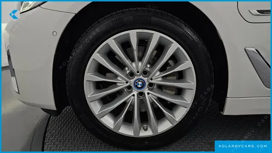 BMW 5 SERIES 530E LUXURY