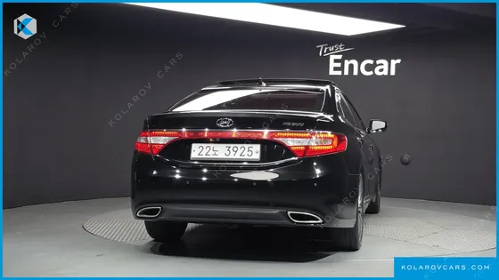 HYUNDAI GRANDEUR HG240 MODERN