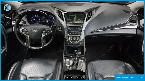 HYUNDAI GRANDEUR HG240 MODERN