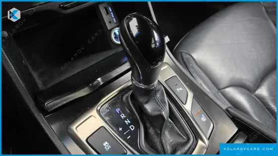HYUNDAI GRANDEUR HG240 MODERN