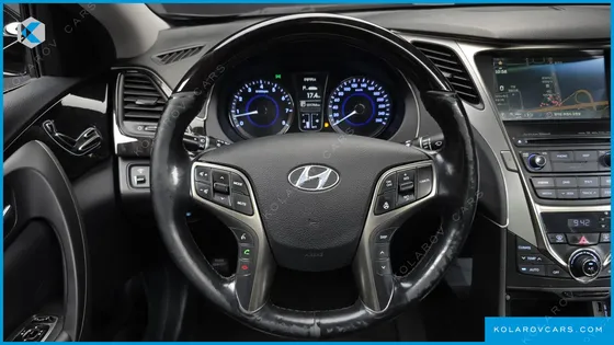 HYUNDAI GRANDEUR HG240 MODERN