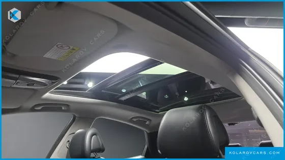 HYUNDAI GRANDEUR HG240 MODERN