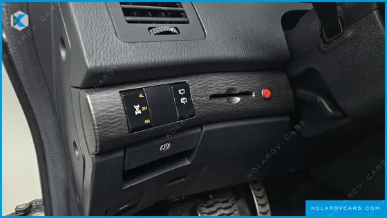 KGM - SSANGYONG KORANDO 4WD TX 9-SEATER
