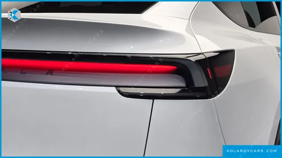 TESLA MODEL Y PREMIUM RWD