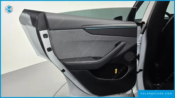 TESLA MODEL Y PREMIUM RWD
