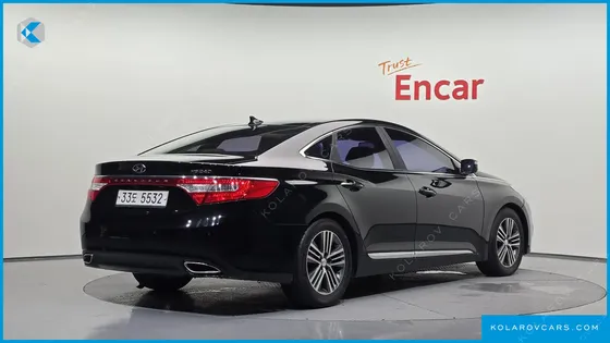 HYUNDAI GRANDEUR HG240 LUXURY