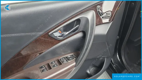 HYUNDAI GRANDEUR HG240 LUXURY