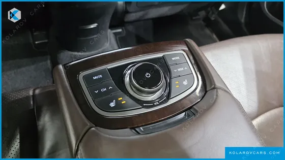 HYUNDAI GRANDEUR HG240 LUXURY