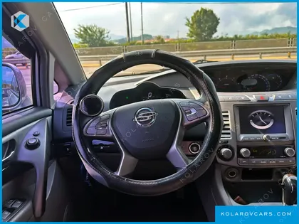 KGM - SSANGYONG KORANDO 4WD TX 9-SEATER