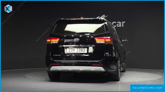 KIA CARNIVAL 9-SEATER NOBLESSE