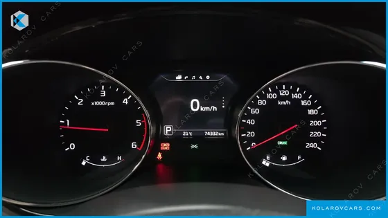 KIA CARNIVAL 9-SEATER NOBLESSE