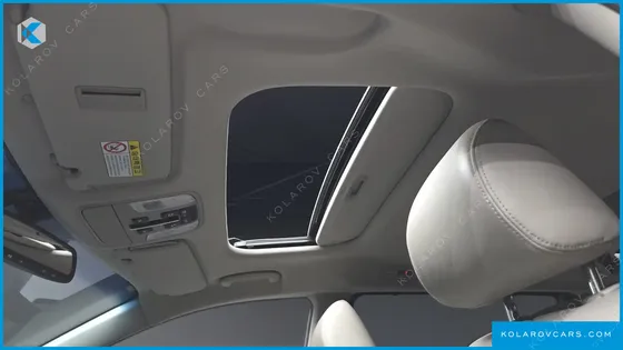KIA CARNIVAL 9-SEATER NOBLESSE