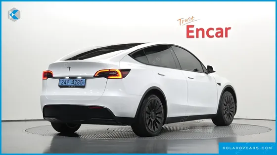 TESLA MODEL Y RWD