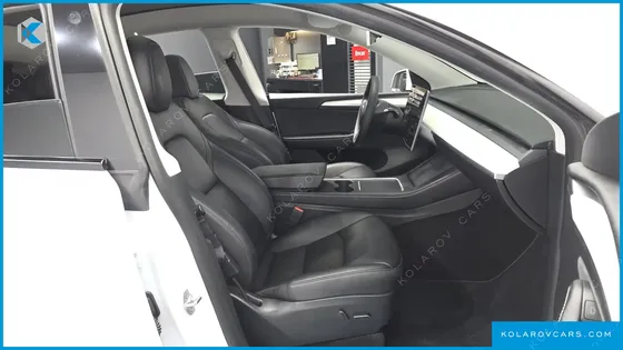 TESLA MODEL Y RWD
