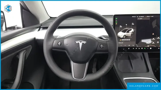 TESLA MODEL Y RWD