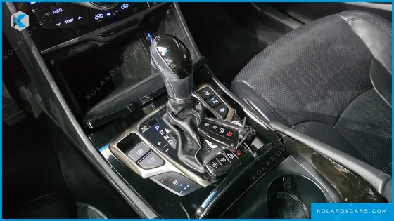 HYUNDAI GRANDEUR HG300 NOBLE