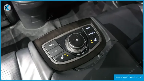 HYUNDAI GRANDEUR HG300 NOBLE