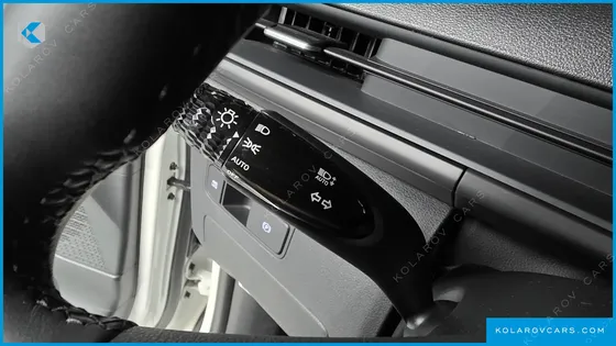 HYUNDAI STARIA 4WD TOURER 11-SEATER