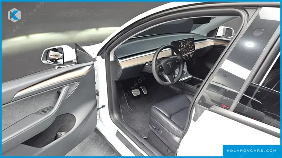 TESLA MODEL Y LONG RANGE AWD