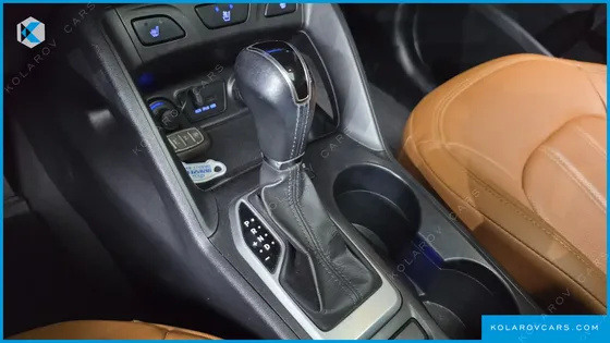 HYUNDAI TUCSON DIESEL(E-VGT) 2WD