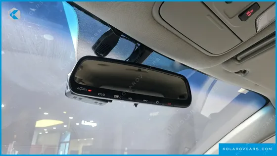 KIA CARNIVAL 9-SEATER NOBLESSE